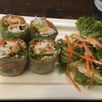 Tiny Pyramid - Lao roll - Cafes Near Me - Honolulu, Hawaii