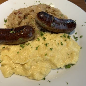 Mutter Ernst - Wild garlic sausages - German Near Me - Frankfurt, HE