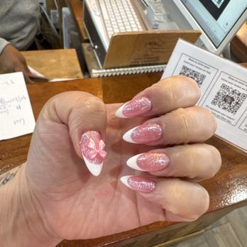 Gloss Nail Spa - Nail Salons Near Me - Los Angeles, California Gloss Nail Spa - Nail Salons Near Me - Los Angeles, California
