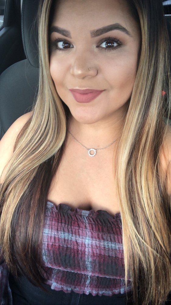 SHEAR TRENDS 2955 Virginia Beach Blvd, Virginia Beach, Virginia