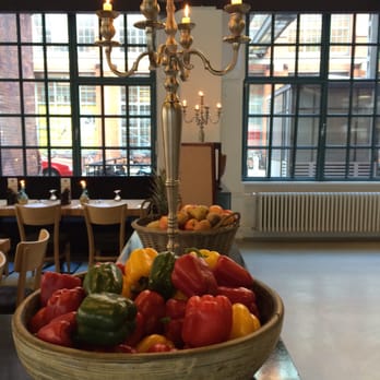 Cantinerie - Dining floor - International Near Me - Berlin, BE