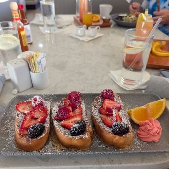 Cafe Mimosa - Breakfast & Brunch Near Me - Santa Rosa, California