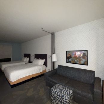 Home2 Suites by Hilton Flagstaff - Bedroom 2 queen with sofa bed - Hotels Near Me - Flagstaff, Arizona Home2 Suites by Hilton Flagstaff - Bedroom 2 queen with sofa bed - Hotels Near Me - Flagstaff, Arizona