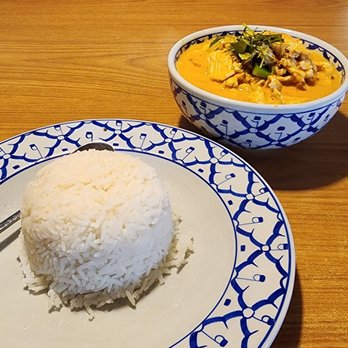Pad Thai - Chicken Panag with Rice. Unfortunately, no sticky rice is offered here. - Thai Near Me - Lemoore, California