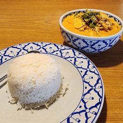 Pad Thai - Chicken Panag with Rice. Unfortunately, no sticky rice is offered here.