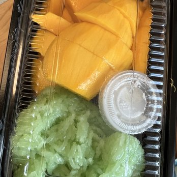 Rice Berry Asian Eatery - PANDAN-STICKY RICE WITH FRESH MANGO - Thai Near Me - Sterling, Virginia Rice Berry Asian Eatery - PANDAN-STICKY RICE WITH FRESH MANGO - Thai Near Me - Sterling, Virginia