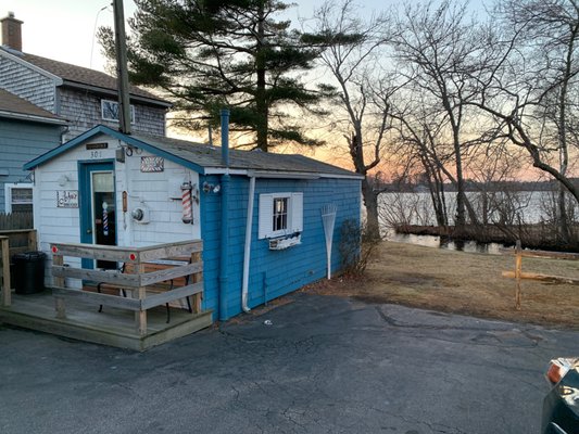 John S Barber Shop 192 Union St Rockland Ma Barbers Mapquest John S Barber Shop 192 Union St Rockland Ma Barbers Mapquest