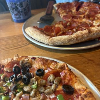 Hideaway Pizza - Pizza Near Me - Conway, Arkansas Hideaway Pizza - Pizza Near Me - Conway, Arkansas