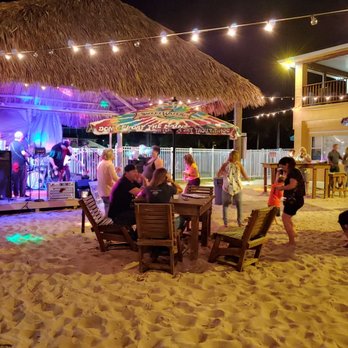 Dockside Harborlight Inn Resort - Beach bar with live bands every weekend! - Boating Near Me - Fort Pierce, Florida