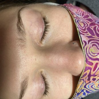 Luna LashOut - Bare eyes, no lashes - Eyelash Service Near Me Luna LashOut - Bare eyes, no lashes - Eyelash Service Near Me