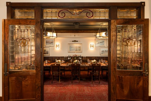 Silver Dollar Bar by null