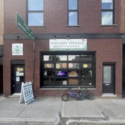 Eco Depot - EcoDépot Montréal Storefront on Rue Rachel