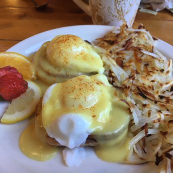 Donner Lake Kitchen - Breakfast & Brunch Near Me - Truckee, California