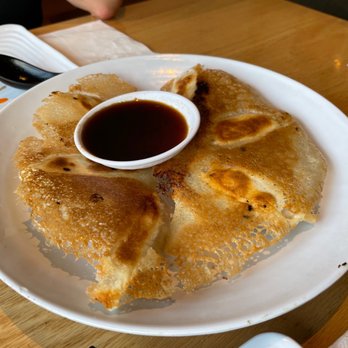 Thumbling - Pork Pan Fried Dumpling - Shanghainese Near Me - West Covina, California Thumbling - Pork Pan Fried Dumpling - Shanghainese Near Me - West Covina, California