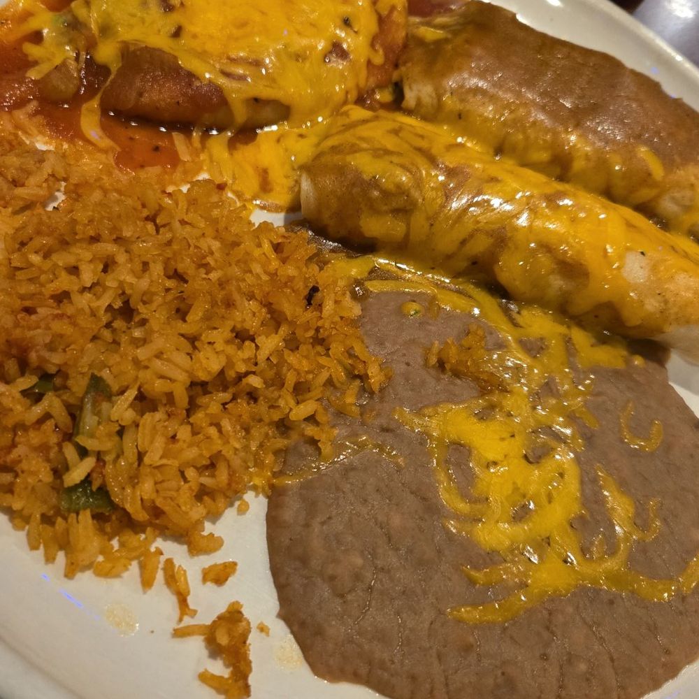 Paraiso Mexican Restaurant - Combo. - Mexican Near Me - Arlington, Washington Paraiso Mexican Restaurant - Combo. - Mexican Near Me - Arlington, Washington