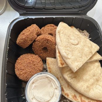 Pita House - Falafel platter - Mediterranean Near Me - Big Bear Lake, California Pita House - Falafel platter - Mediterranean Near Me - Big Bear Lake, California