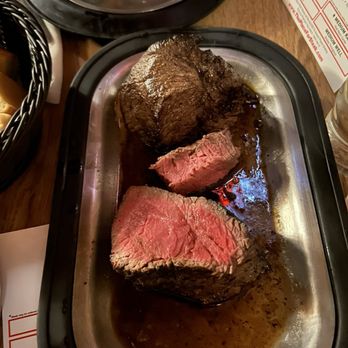 Lindey's Prime Steak House - Special Sirloin medium rare - Steakhouses Near Me - Arden Hills, Minnesota Lindey's Prime Steak House - Special Sirloin medium rare - Steakhouses Near Me - Arden Hills, Minnesota