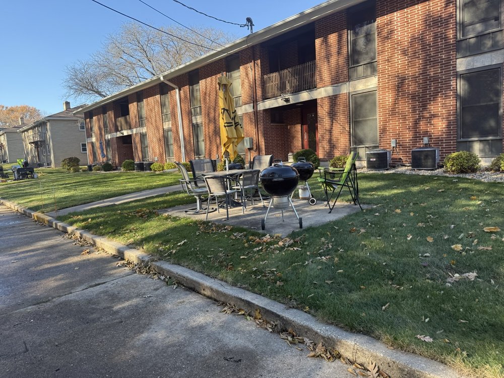 Middleton Lakeview Apartments - property management company in Middleton, WI