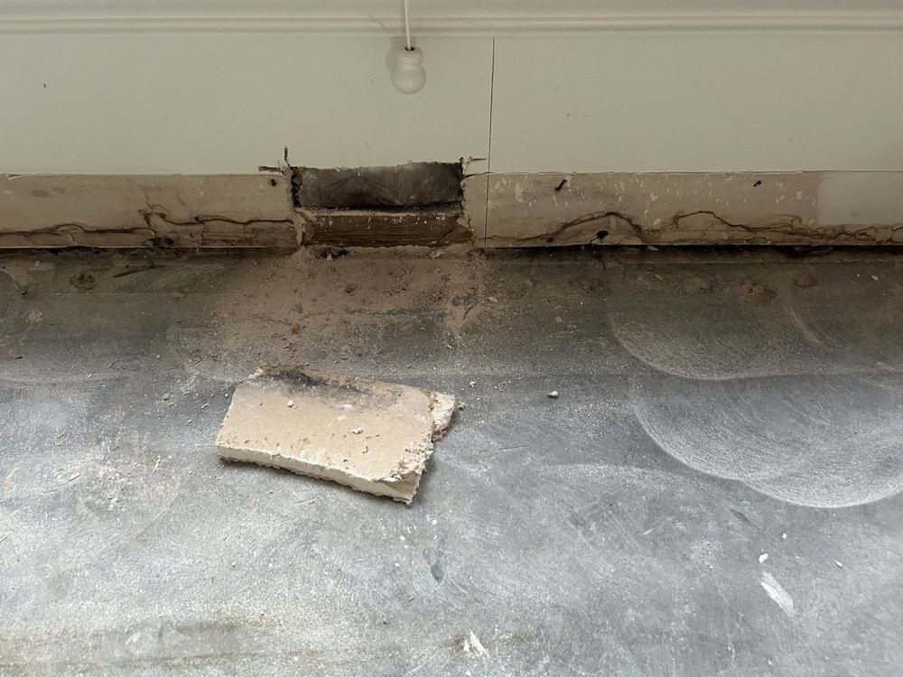 Slide of 3 Kings Roofing