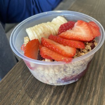 Rio Açai Bowls - The Brazilian acai bowl - Poke Near Me - Bakersfield, California Rio Açai Bowls - The Brazilian acai bowl - Poke Near Me - Bakersfield, California