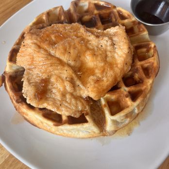 71 South - Chicken and waffle - Breakfast & Brunch Near Me - Knoxville, Tennessee