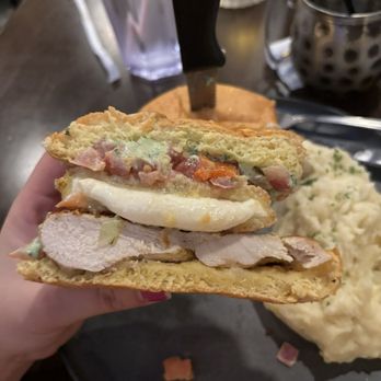 Union Grill - Caprese sandwich - American Near Me - Pittsburgh, Pennsylvania Union Grill - Caprese sandwich - American Near Me - Pittsburgh, Pennsylvania