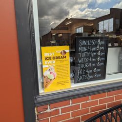 The Copper Scoop - Store Hours