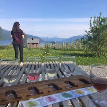 Ciderhuset - Breweries Near Me - Balestrand, 14