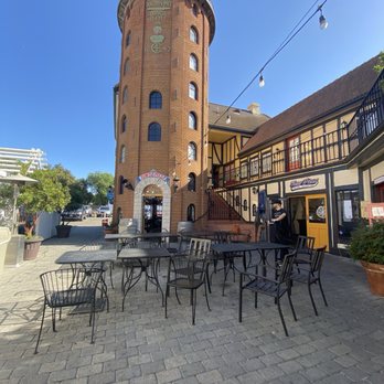 Viking Tower Pizza - Pizza Near Me - Solvang, California