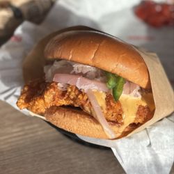 Holdaak Fried Chicken - HOLDAAK SPICY CHICKEN SANDWICH WITH DAIKON SLAW