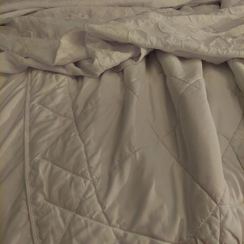 Mattress cover used as a top sheet Mattress cover used as a top sheet