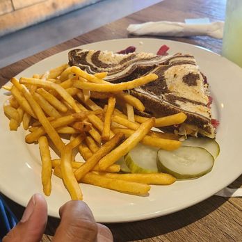 Mr. Stacks Cicero - Ruben - Breakfast & Brunch Near Me - Chicago, Illinois
