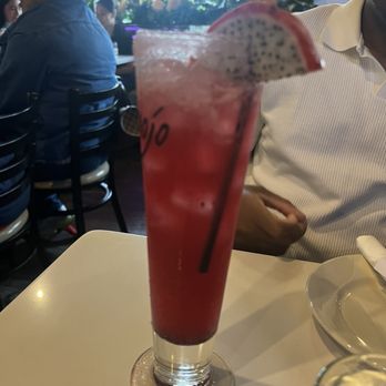 Mojo - Besos de dragon - Latin American Near Me - Forest Hills, New York