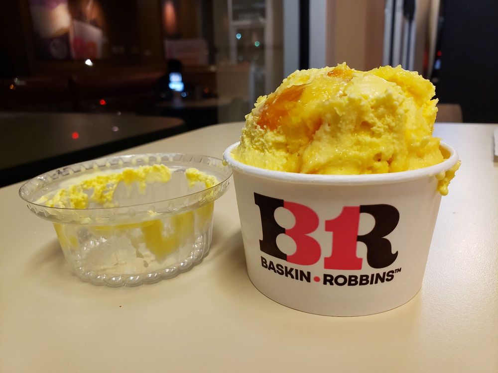 BASKINROBBINS 14 Reviews 12915 Wisteria Dr, Germantown, Maryland