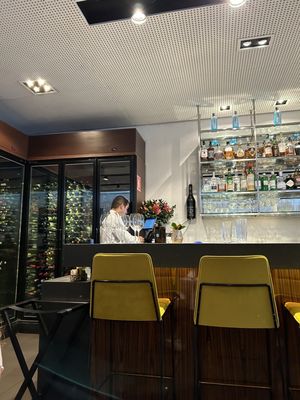 Zucco Ristorante: Cozinha Italiana, Contemporâneo, Risotos, Massas, Vinhos SP by null