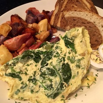 Ramona's Kitchen - Green omelette - Breakfast & Brunch Near Me - Markham, Ontario