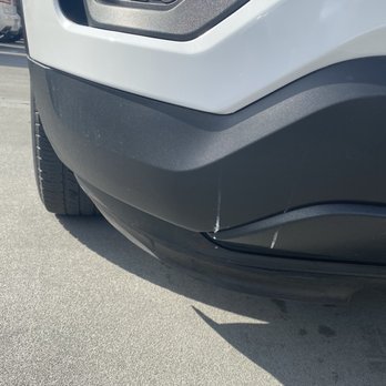 Noah's Collision Center - Spilled paint, really? Didn't even clean it up. - Body Shops Near Me - Los Angeles, California