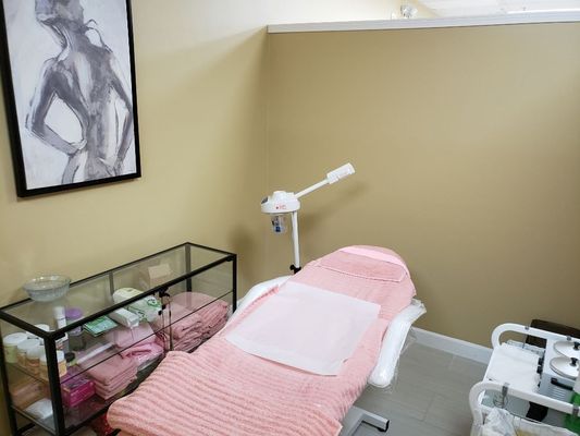 Preet Beauties Day Spa 3