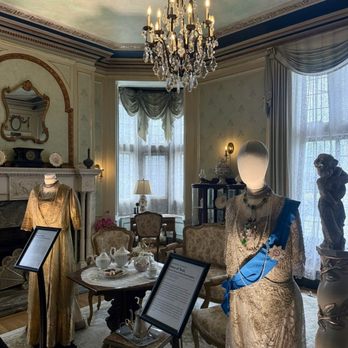 Casa Loma - Museums Near Me - Toronto, Ontario