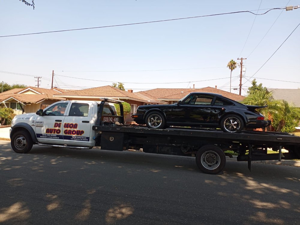DE LEON AUTO GROUP 754 W 104th St, Los Angeles, California Towing