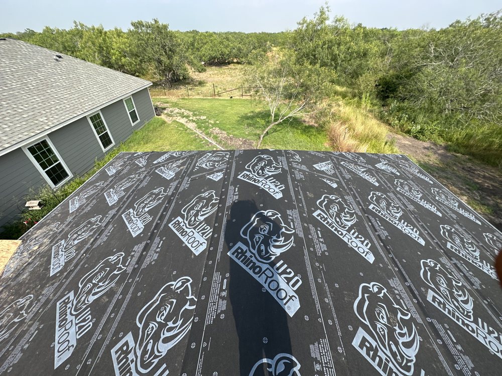 Slide of Casa Alta Services