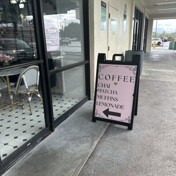 Coffee Girl - Entrance - Coffee & Tea Near Me - Hilo, Hawaii Coffee Girl - Entrance - Coffee & Tea Near Me - Hilo, Hawaii