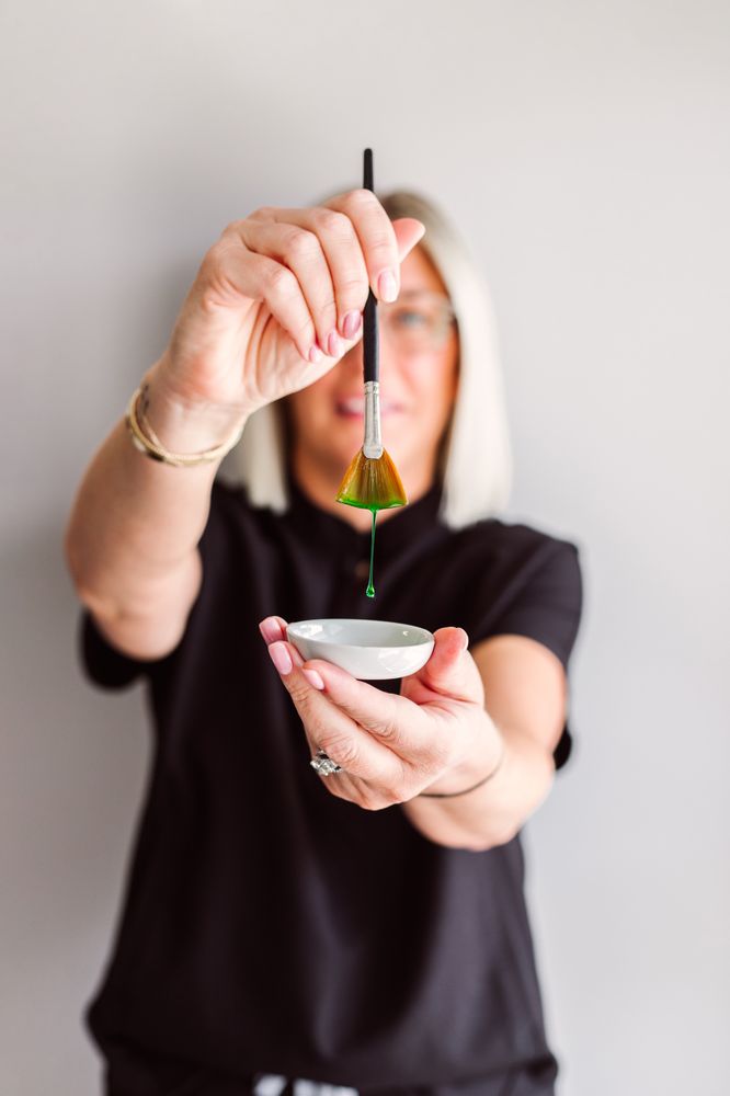 The Skin Method Logo