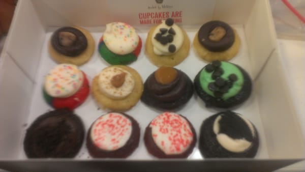 Baked by Melissa by null