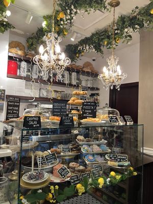 Petterino's Pasticceria by null