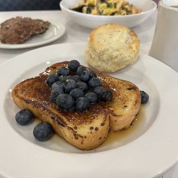 The Med - French toast with blueberries and maple syrup Biscuit side - Mediterranean Near Me - Asheville, North Carolina The Med - French toast with blueberries and maple syrup Biscuit side - Mediterranean Near Me - Asheville, North Carolina