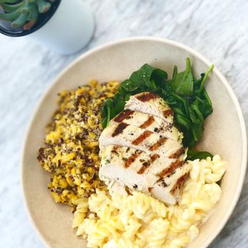 Flower Child - Mac and cheese - Salad Near Me - Houston, Texas