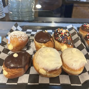 That Place - Filled donuts - Breakfast & Brunch Near Me - Lead, South Dakota That Place - Filled donuts - Breakfast & Brunch Near Me - Lead, South Dakota