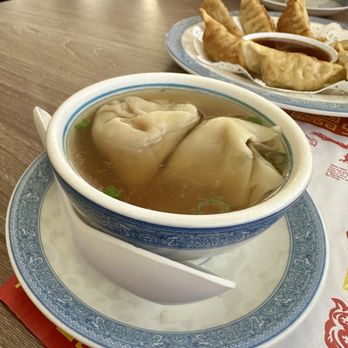 China King Restaurant - Wonton Soup - Chinese Near Me - Palm Springs, California