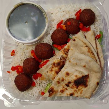 Greenhaus Eatery - Happy Belly Plate (veggie meatballs, simmered saag, basmati rice, classic naan) - Indian Near Me - San Diego, California
